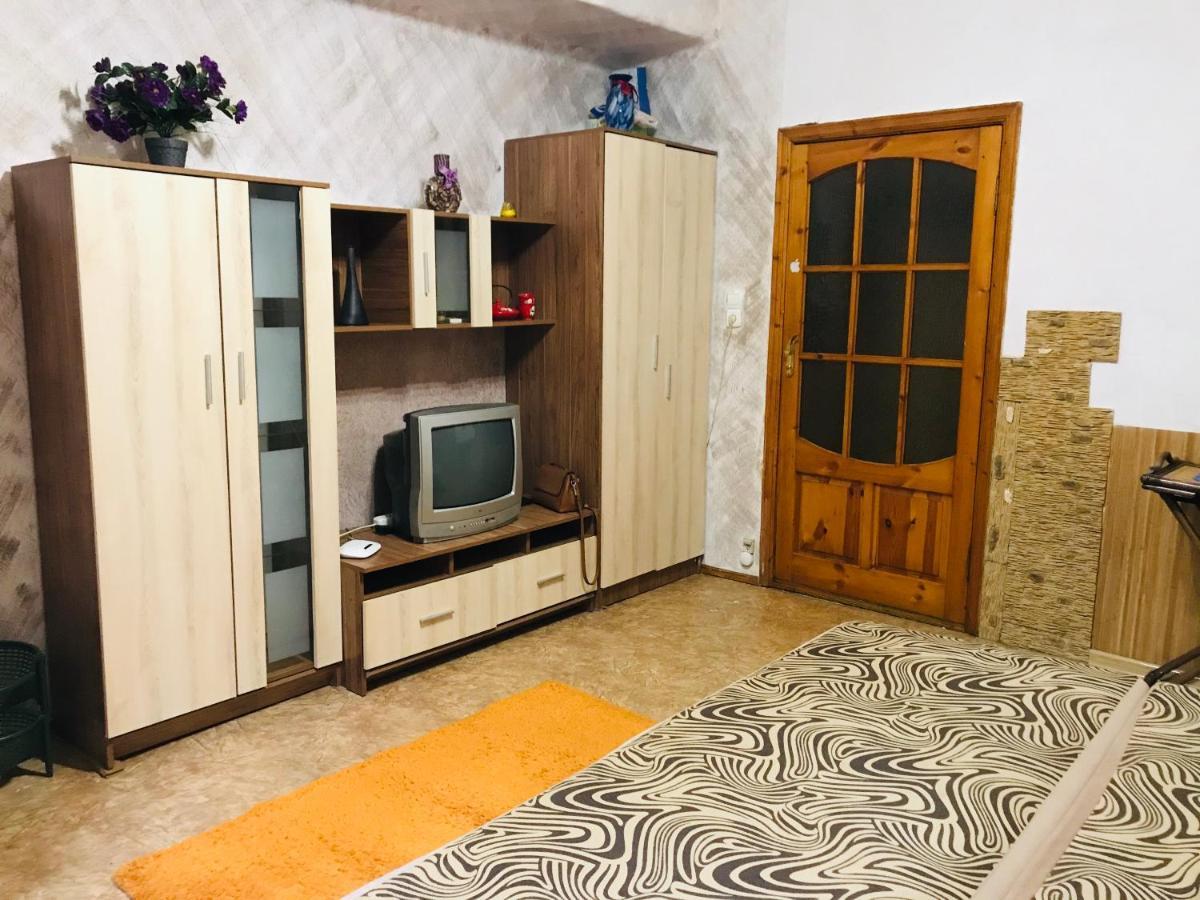 Апарт отель Однокомнатная квартира Одесса Экстерьер фото